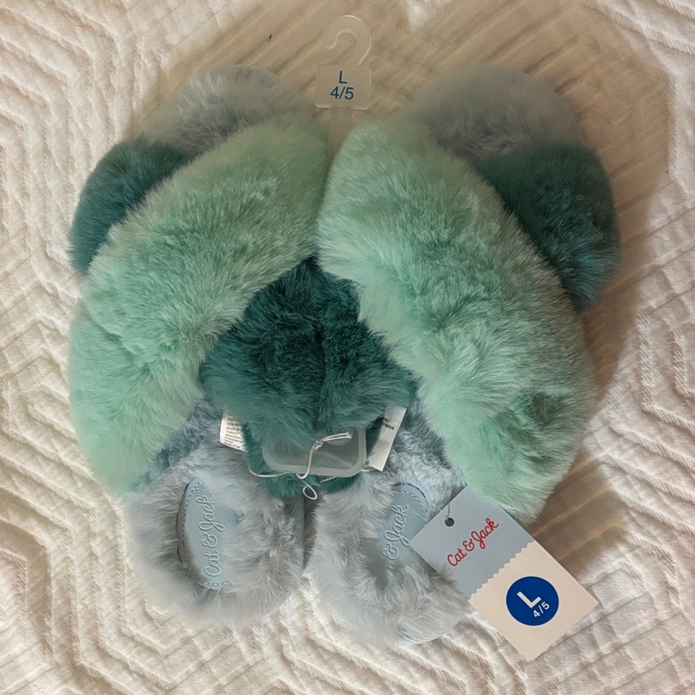 Cat & Jack Mint and Teal Fuzzy Slippers